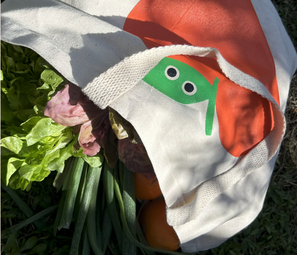 Apple Tote